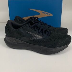 Brooks Black Mesh Athletic Shoes